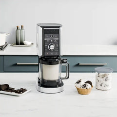 Ninja CREAMi Deluxe Ice Cream Maker Pint Bundle